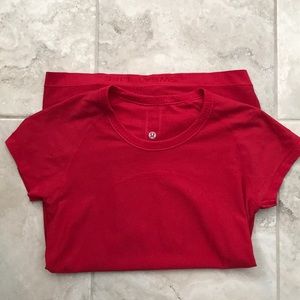 Lululemon tee